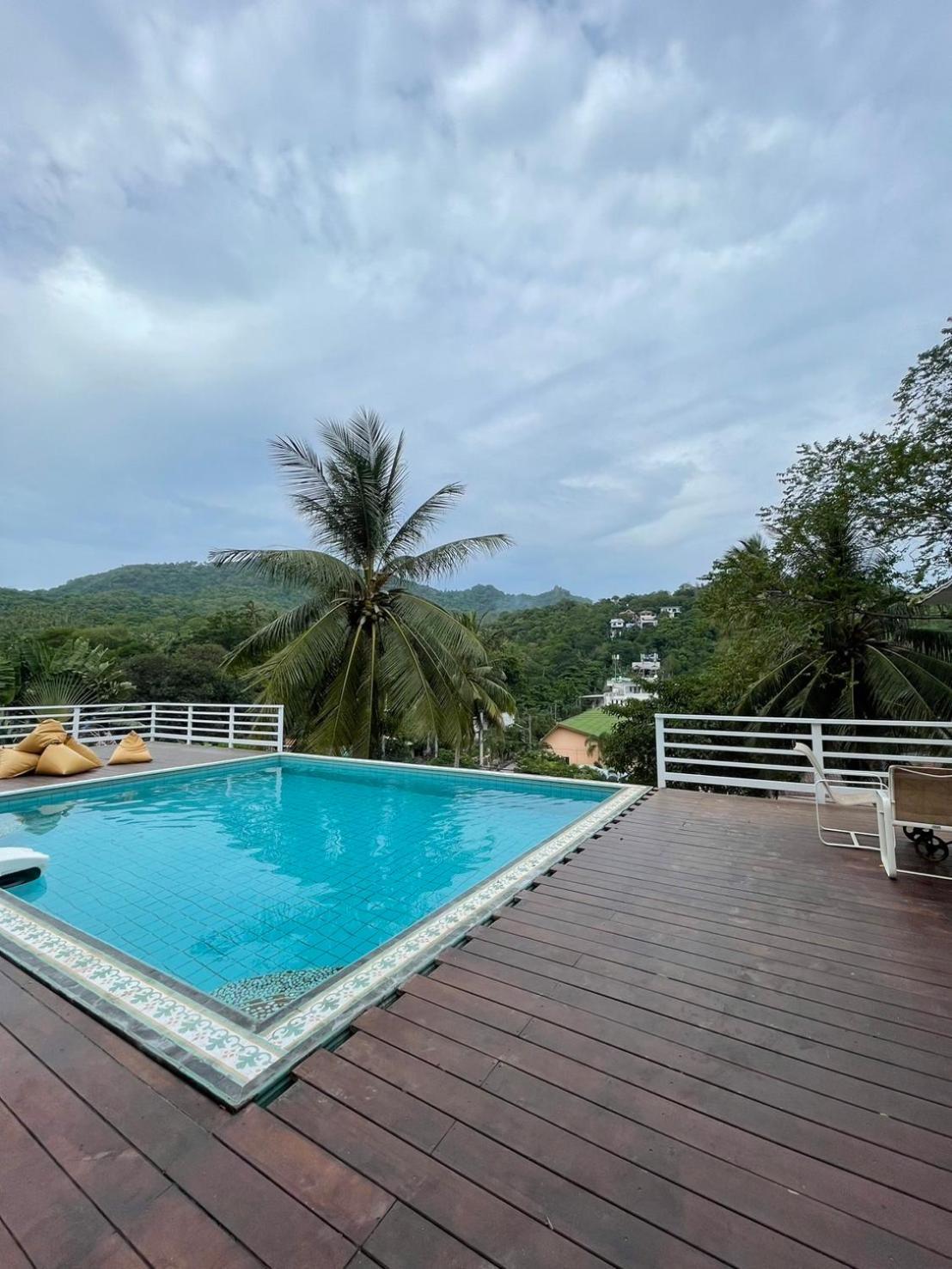 Gee Resort Ko Tao Exterior photo